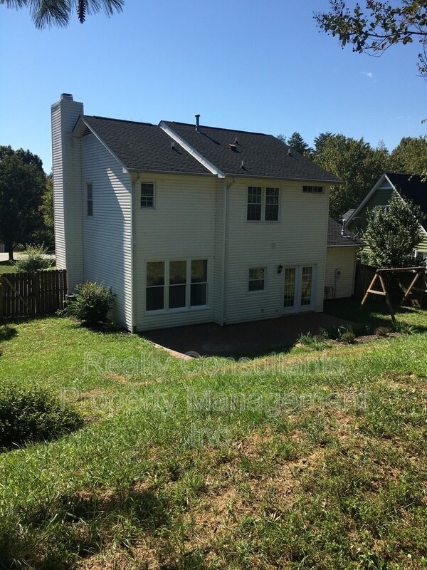 Building Photo - 3310 Mill Spring Ct