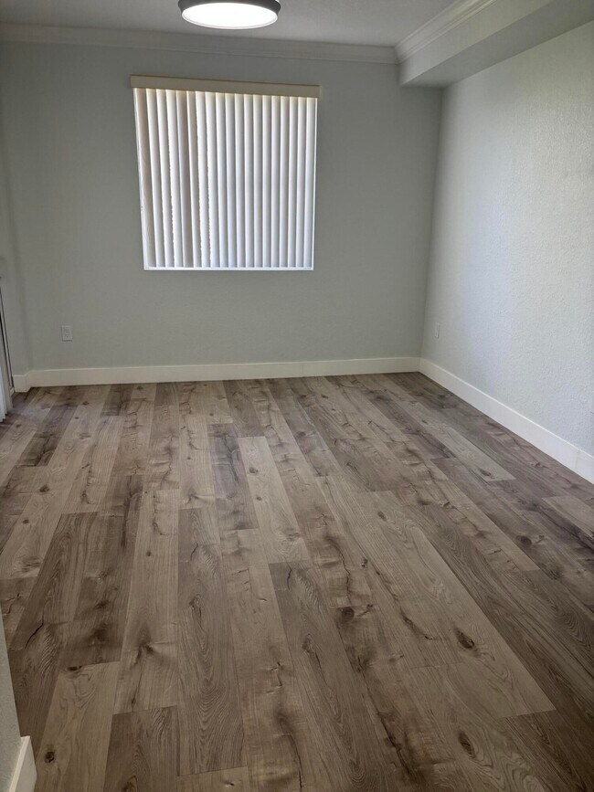 Building Photo - 2407 Renaissance Way