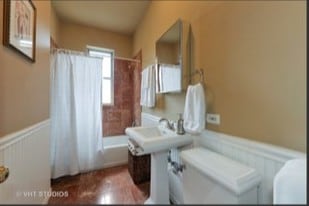 Building Photo - 437 N Lombard Ave