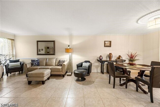 Building Photo - 3195 Boca Ciega Dr