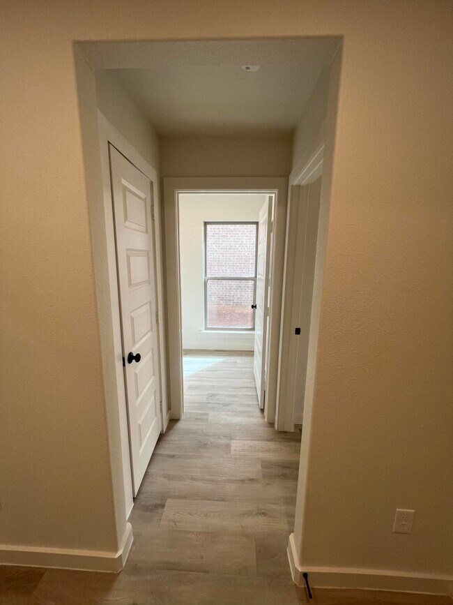 Building Photo - 13815 Gary Ave