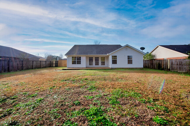 Building Photo - 4195 Berry Cir