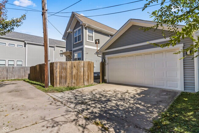 Building Photo - 2410 N College Ave