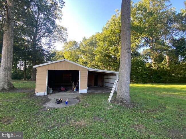 Building Photo - 13852 Dulin Rd