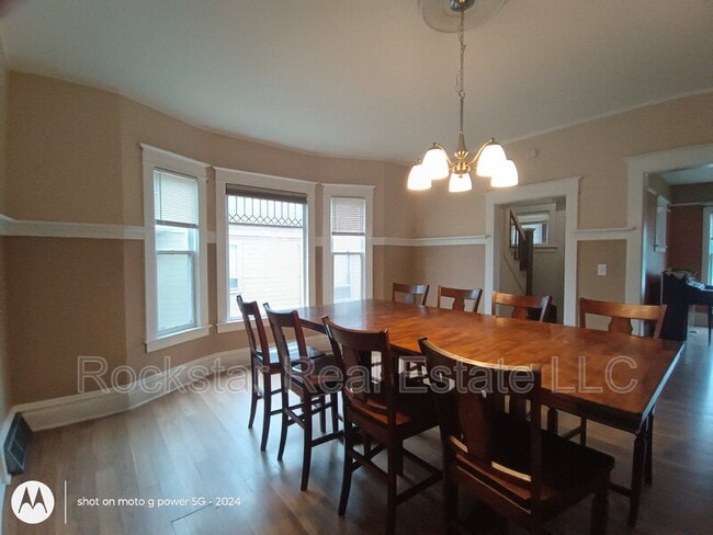 Building Photo - 519 E Ermina Ave