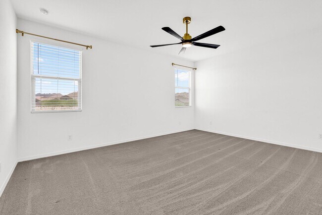 Building Photo - Newly Built 4-bed / 2.5 Bath Home in Quiet...