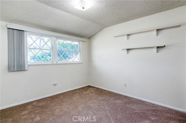 Building Photo - 11543 Swinton Ave