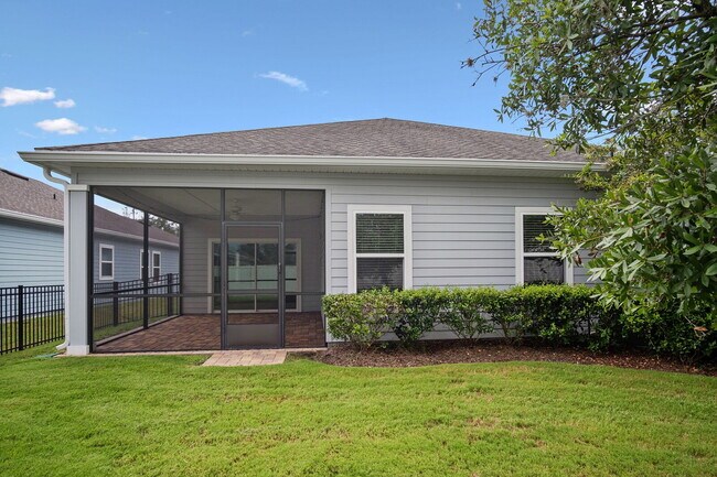 Building Photo - 4 Bedroom Home with Office in Windward Ran...