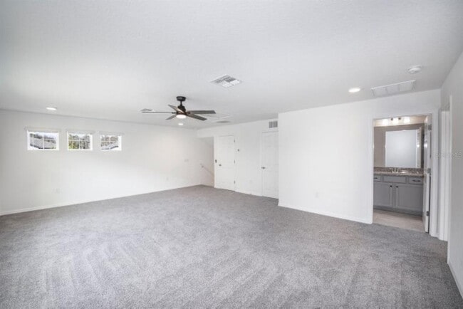 Building Photo - 10715 New Morning Dr