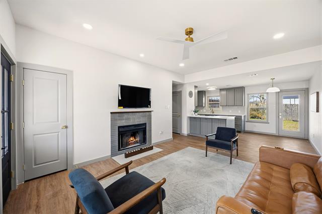 Building Photo - 617 Reed St