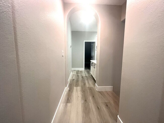 Building Photo - Single family home in Solano at the Vistas