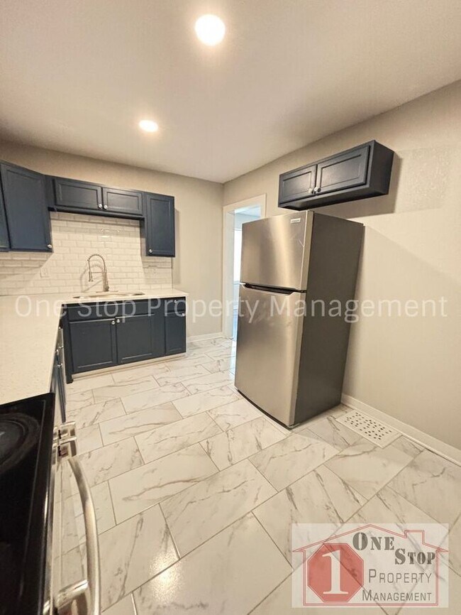 Building Photo - Beautiful 3 Bedroom 2 Bathroom in Kansas C...