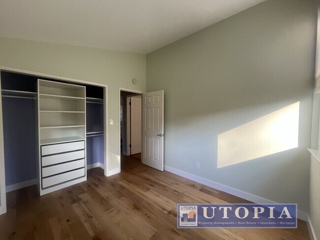 Building Photo - Bright Sunny 3-Bedroom House in Rio Del Mar