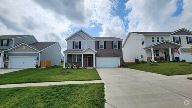 Building Photo - Spacious 4 Beds 3 Baths in Shelbyville