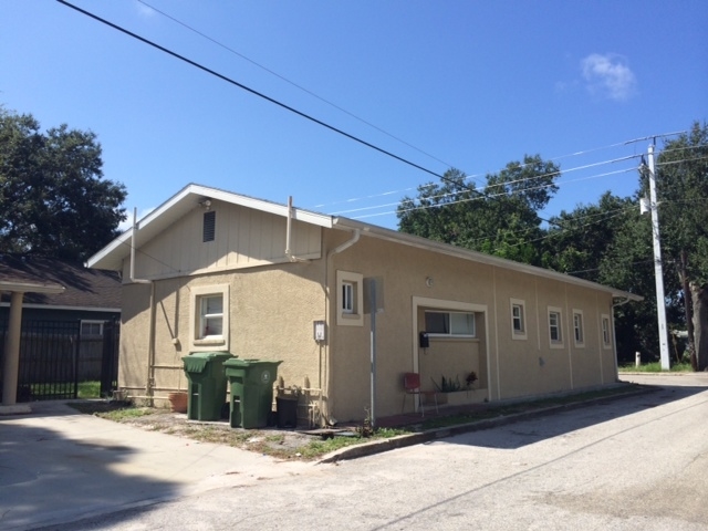  - William Arms Apartments