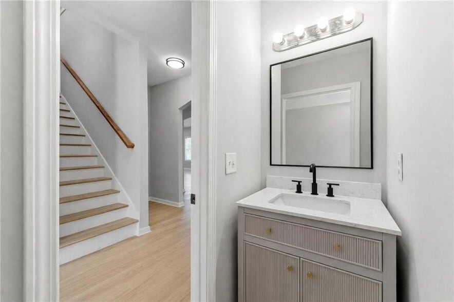 Building Photo - 77 Mary Hill Ln