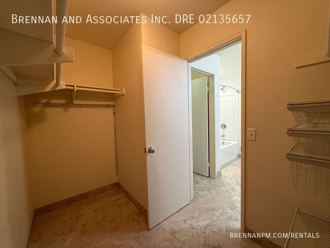 Building Photo - 1967 Lieder Dr