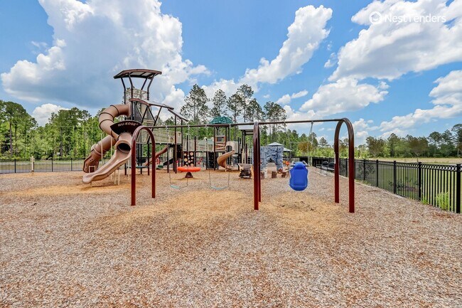 Building Photo - Like New Three Bedroom Home in Yulee's Nassau Crossing!