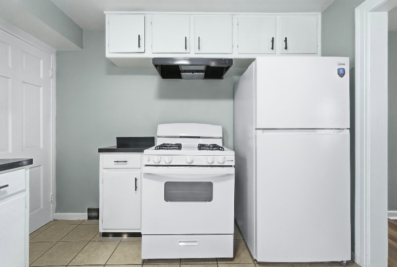 Building Photo - 3405 Lillie St