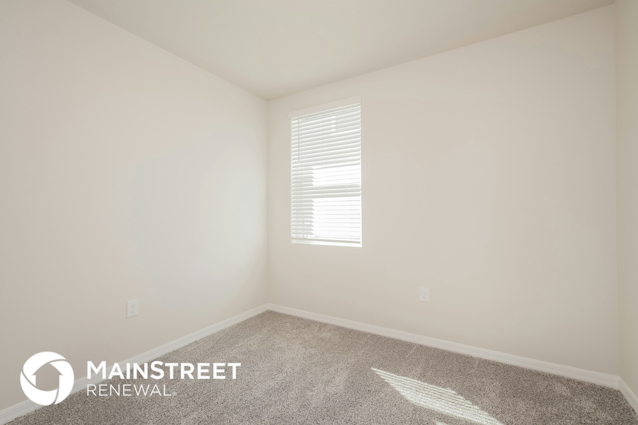Building Photo - 574 Amadoras Wy