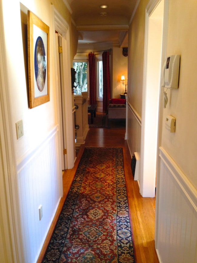 Building Photo - 408 Lombard St