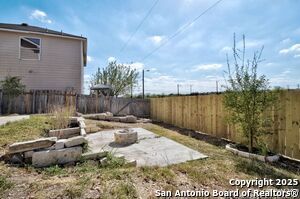 Building Photo - 415 Mallow Grove