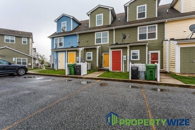 Building Photo - 4128 Orchard Ridge Blvd