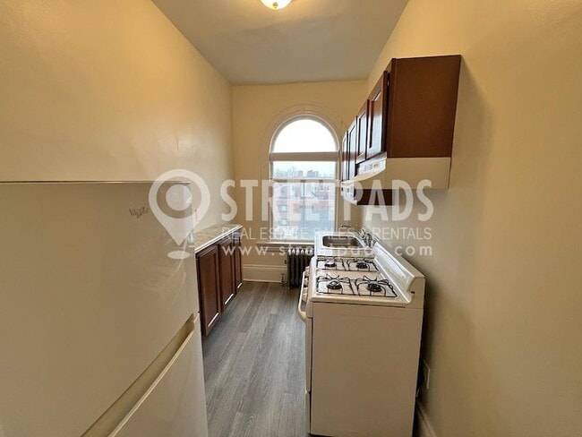 Primary Photo - 1 bedroom in Cambridge MA 02138