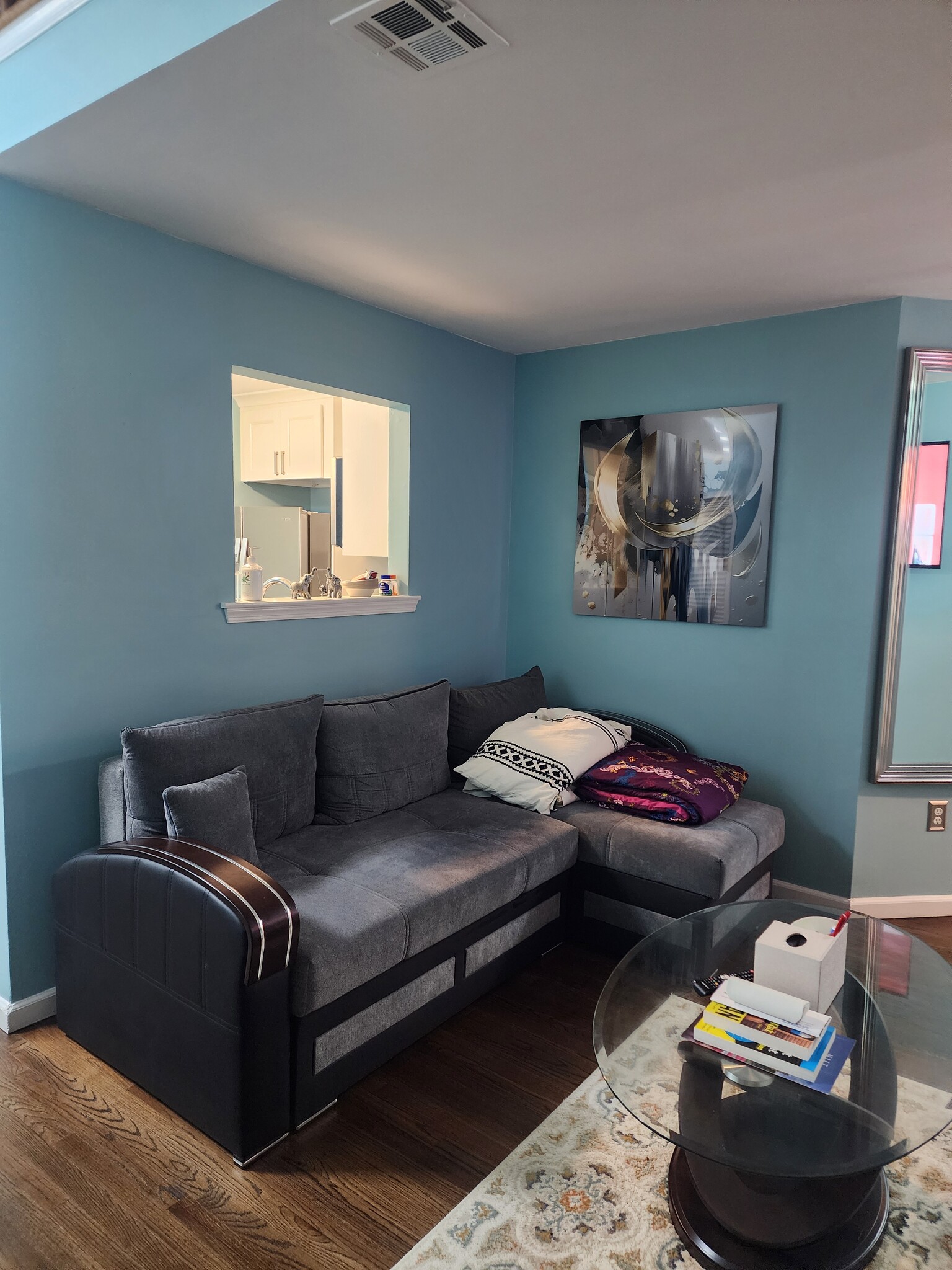 Building Photo - 1 Central Ave