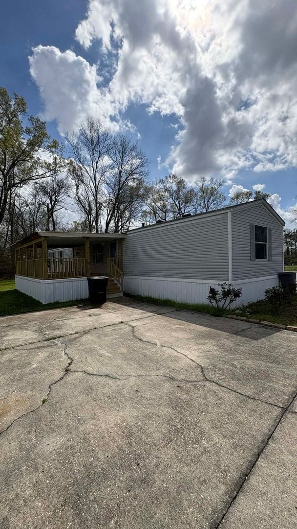Building Photo - Charming 3 Bed, 2 Bath Home in Prairieville!