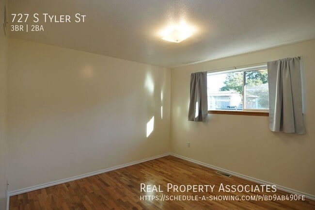 Building Photo - 727 S Tyler St