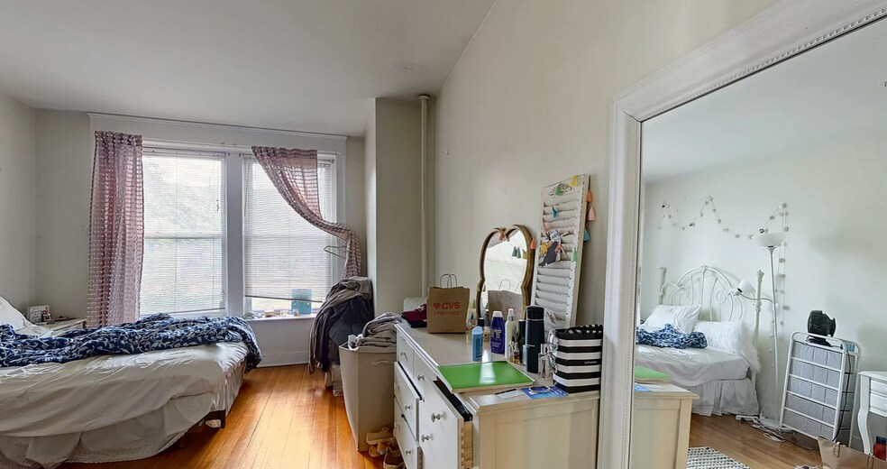 Building Photo - 1130 Commonwealth Ave