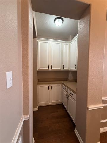 Building Photo - 1602 Harvest Glen Dr