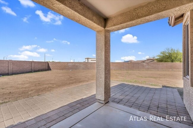 Building Photo - 3284 E Powell Ct