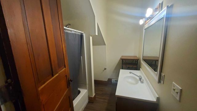 Building Photo - 340 S Ohio St