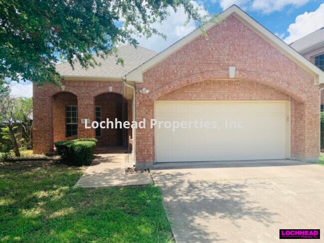 Primary Photo - VILLAS AT WATERVIEW IN ROWLETT!!!!!