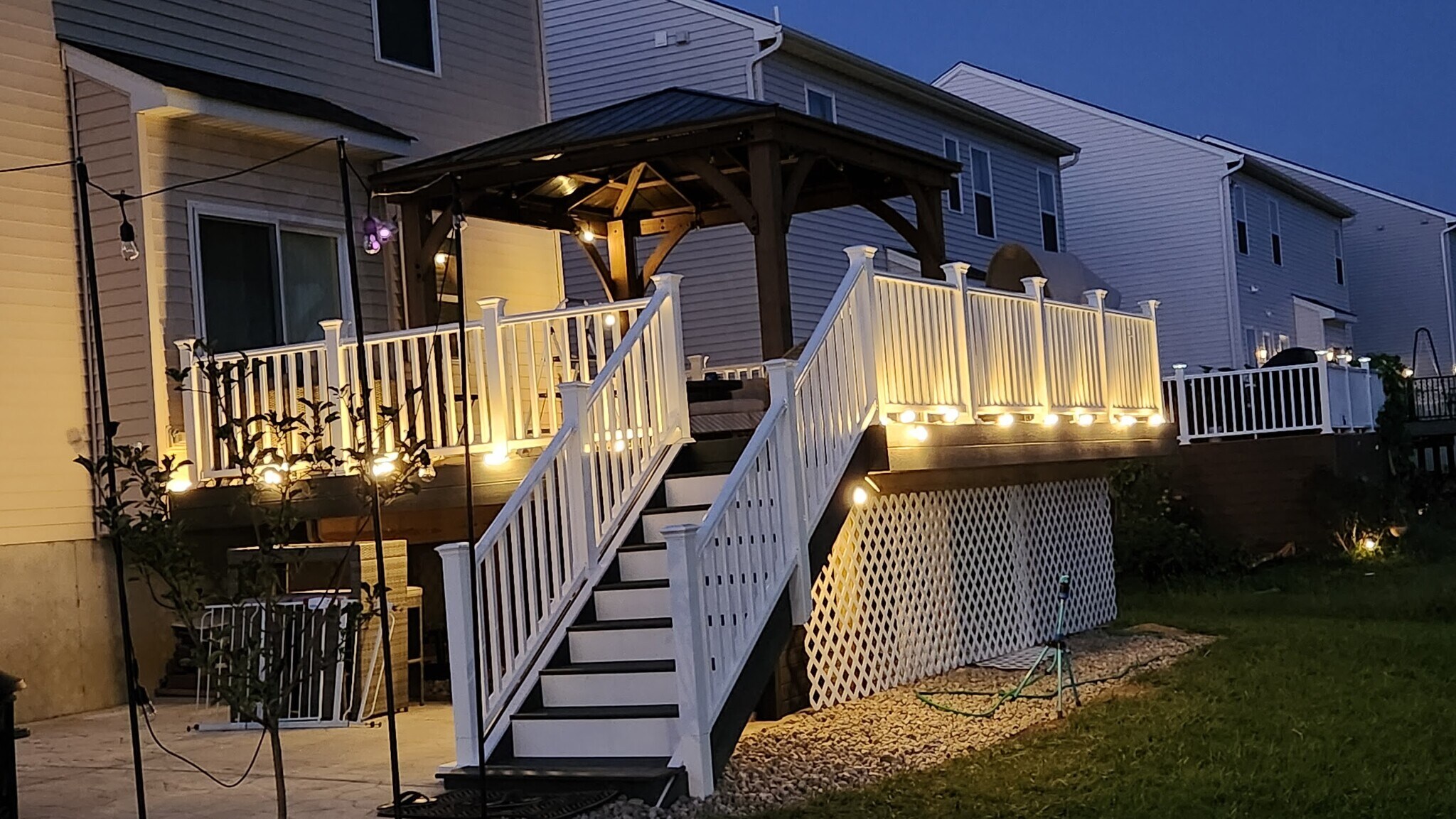 Building Photo - 6885 Charlestown Ln