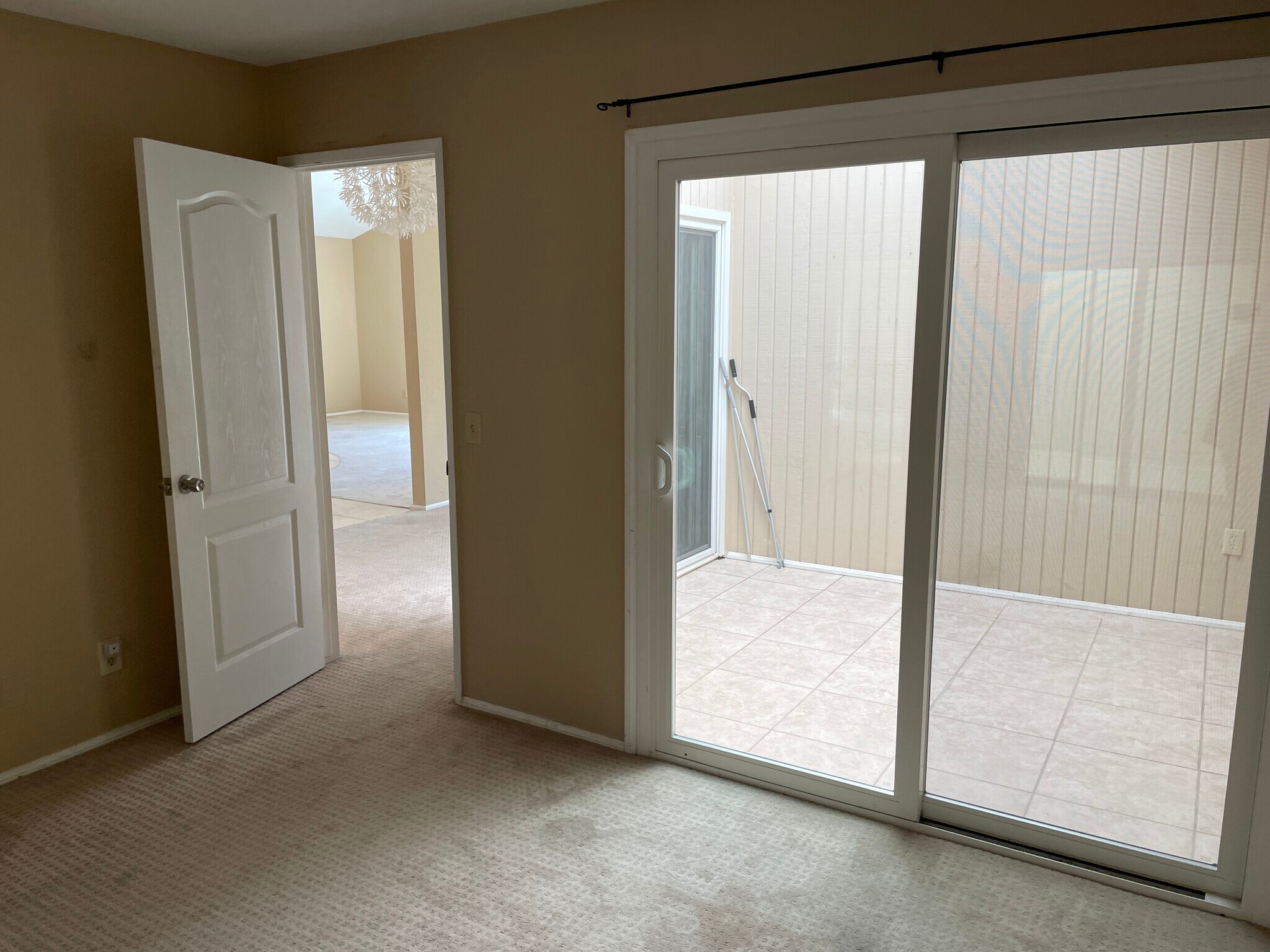 Building Photo - 2802 Cazadero Dr