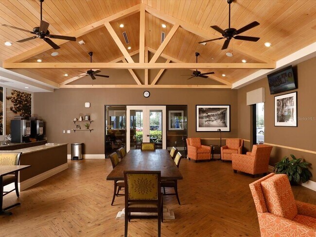 Building Photo - 10424 Crooked Crk Dr