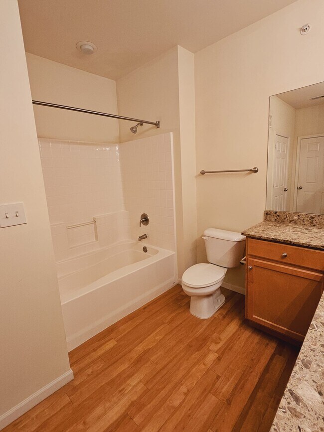 Building Photo - 1270 Strassner Dr