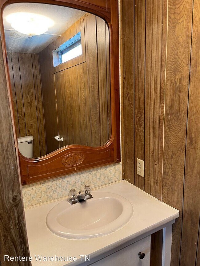 Building Photo - 3 br, 1.5 bath House - 607 Tater Peeler Ro...