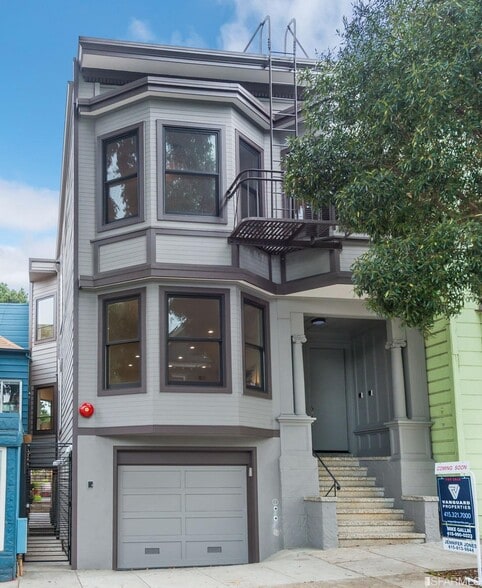 Building Photo - 33 Cortland Ave