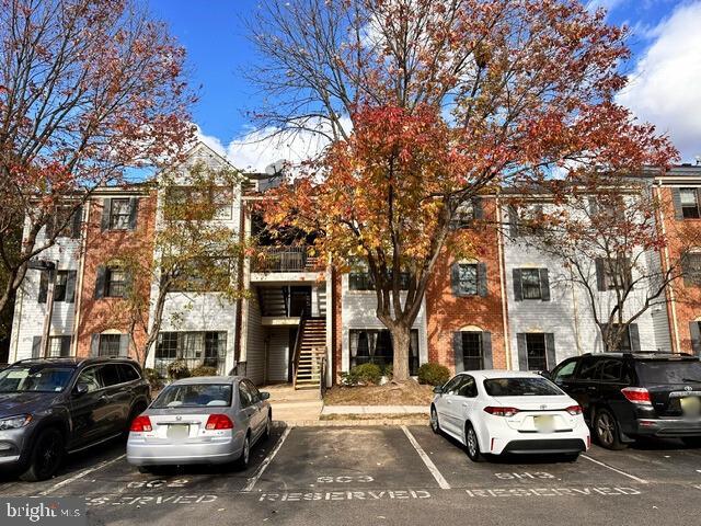 Building Photo - 27 Gilpin Ct