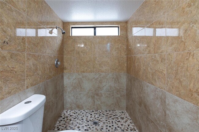 Building Photo - 3217 Ventana Hills Dr