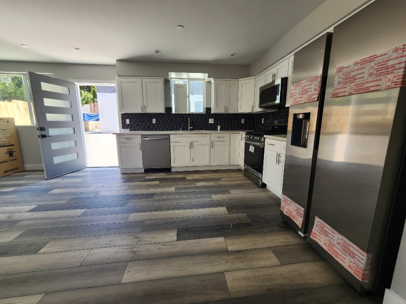 Building Photo - 3330 Portola Ave