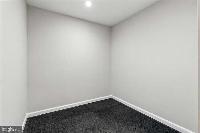 Building Photo - 1562 Kingstream Cir