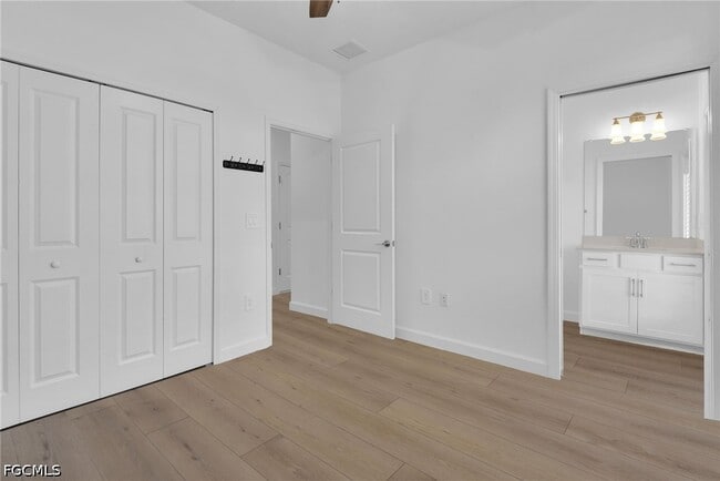Building Photo - 10883 Timber Creek Dr