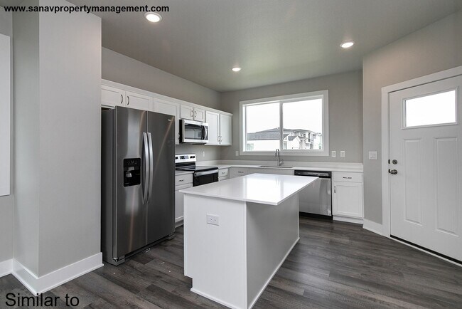Building Photo - Experience Home Perfection in Style! Spacious 3-Bed Home Coming Up in Ankeny!