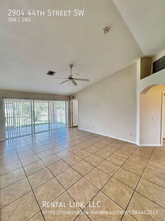 Building Photo - 2904 44th St SW