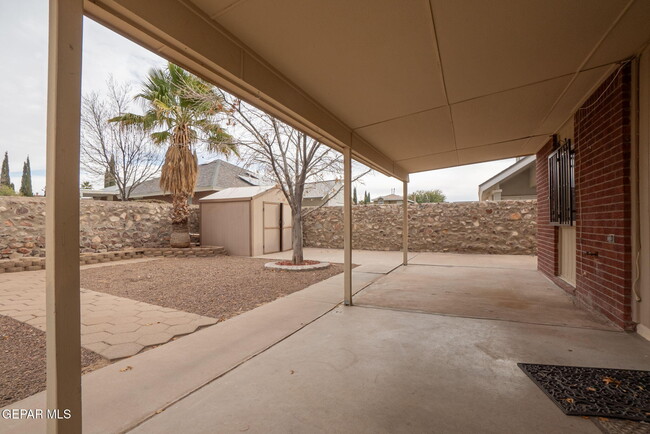 Building Photo - 1104 Chiricahua Dr